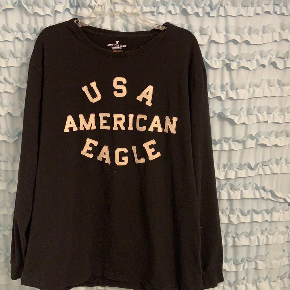 Men’s American Eagle LS shirt. Size XL